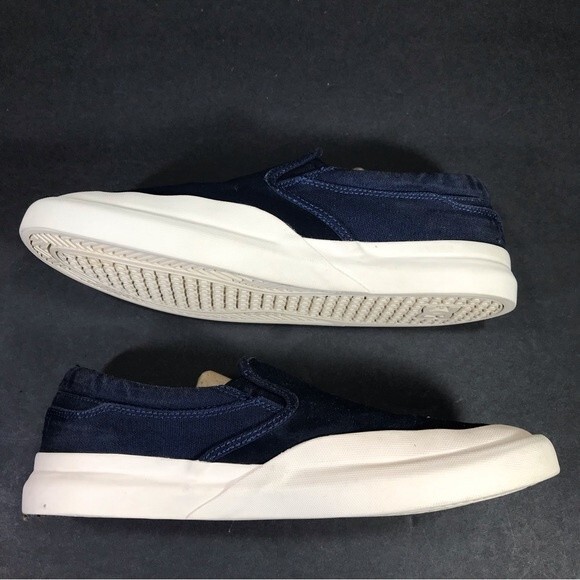 DC Infinite Slip On Sneakers Unisex Shoe Size- 7.5 Men’s  &  9 Women’s - Picture 6 of 9